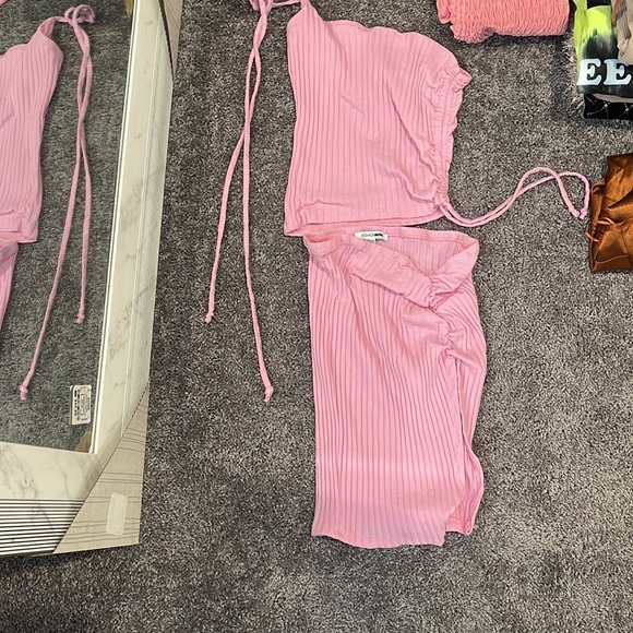 Fashion nova pink Barbie set - Picture 2 of 4